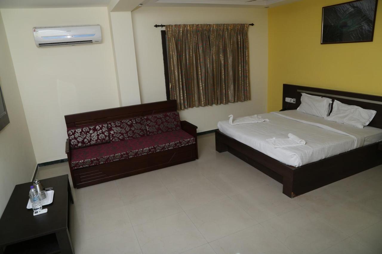 Landmaark Hotels Tirupur Kültér fotó